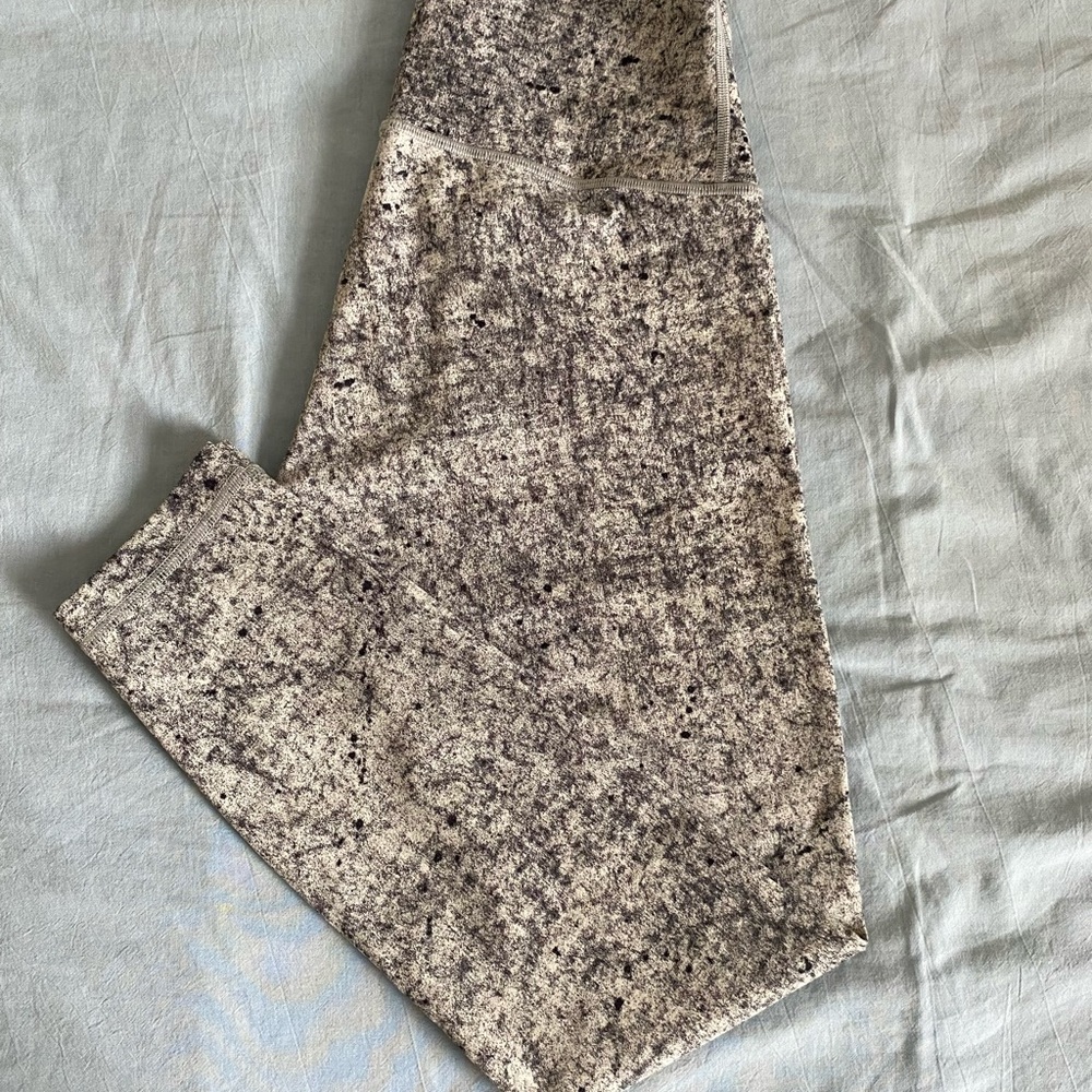 Lululemon lightly used leggings